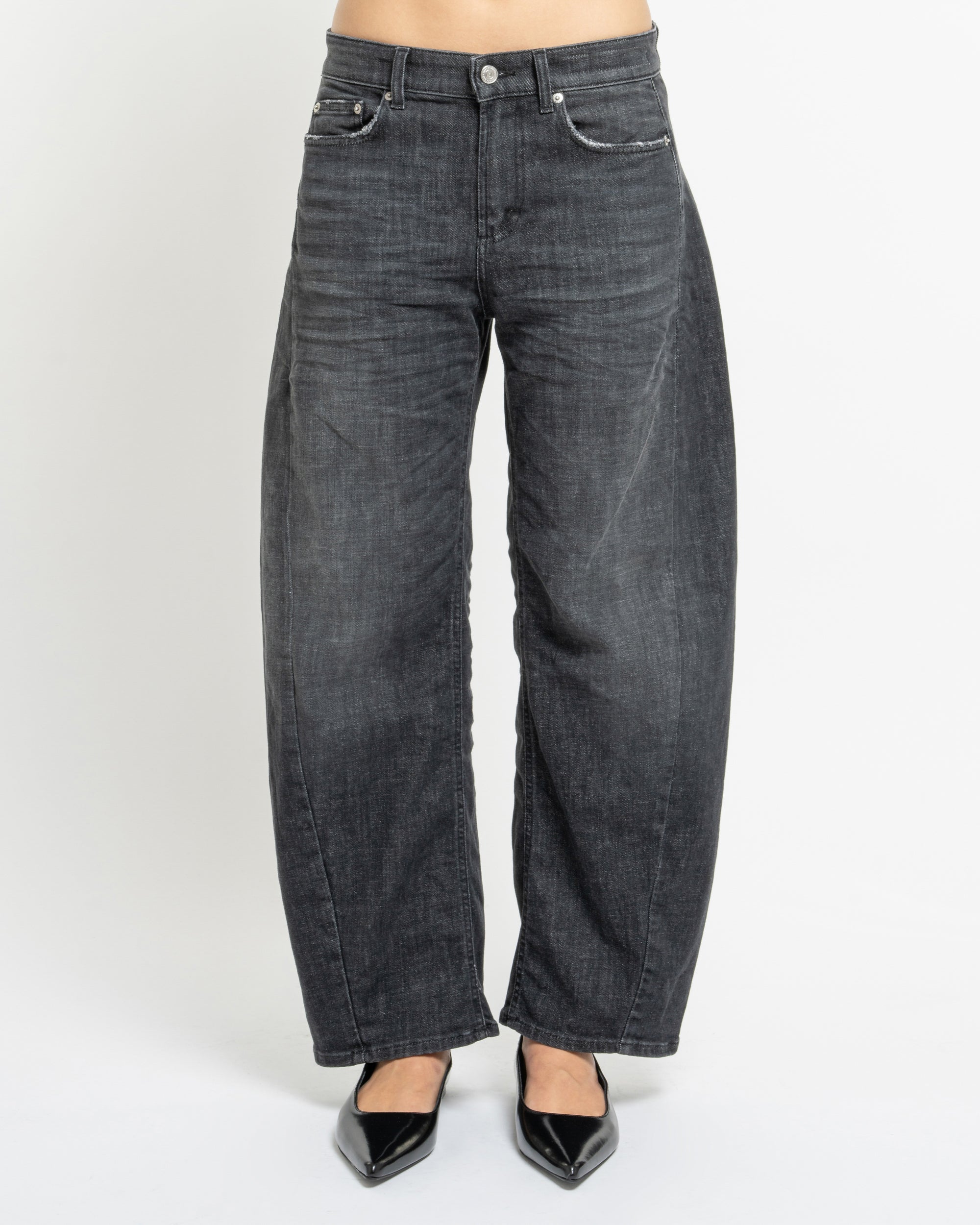 Cincity curved denim jeans