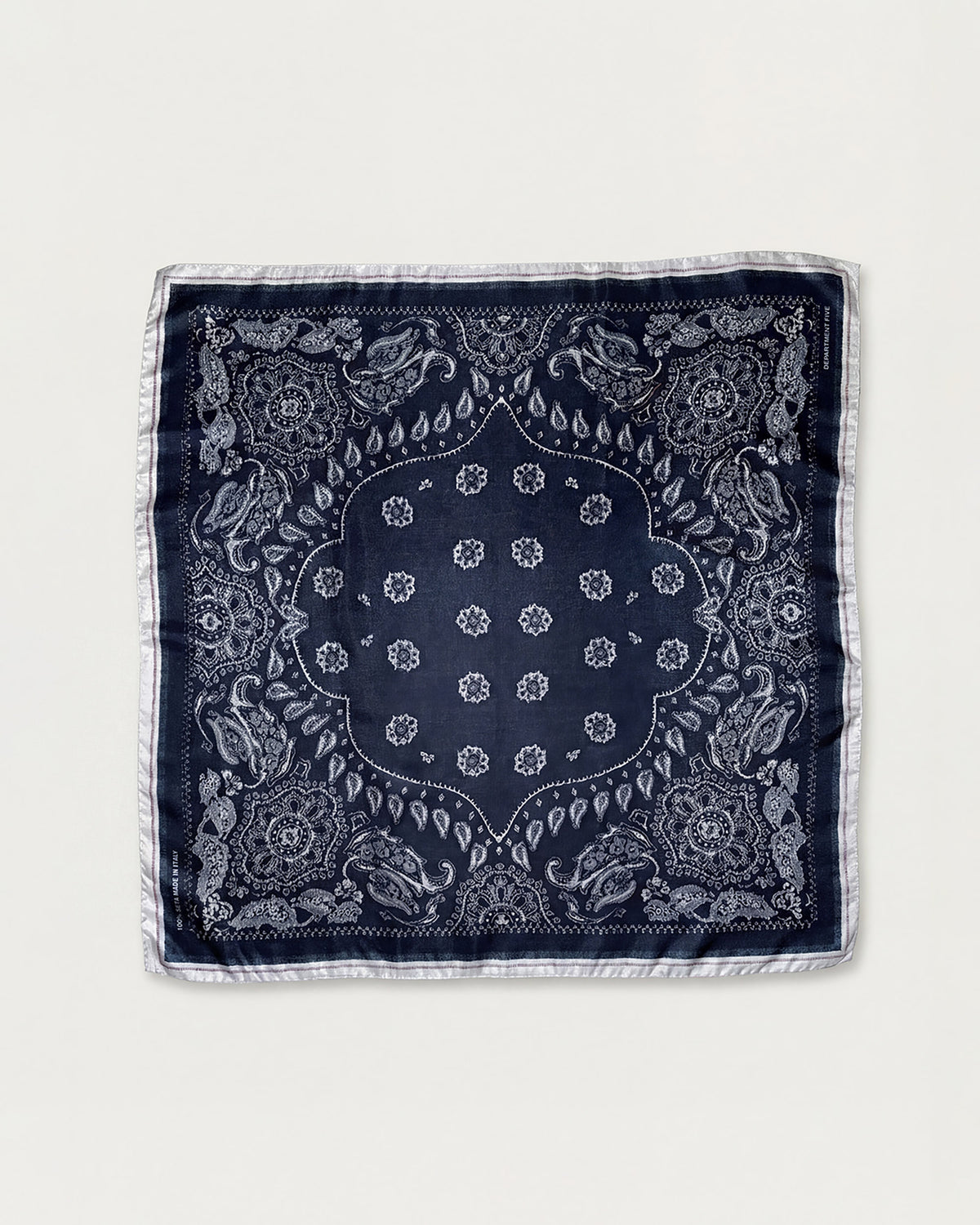Deni foulard