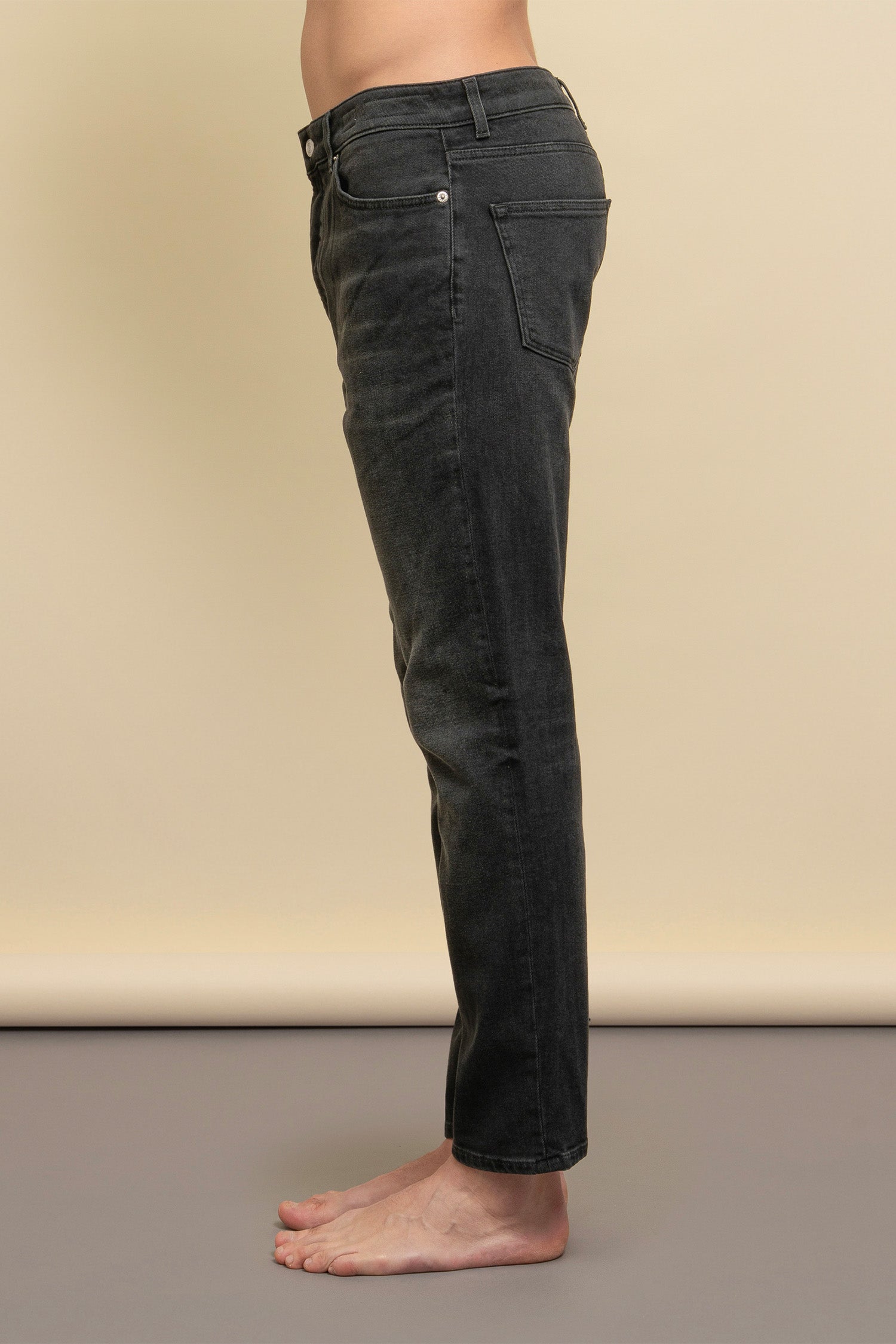 Drake slim-fit cropped jeans in black denim