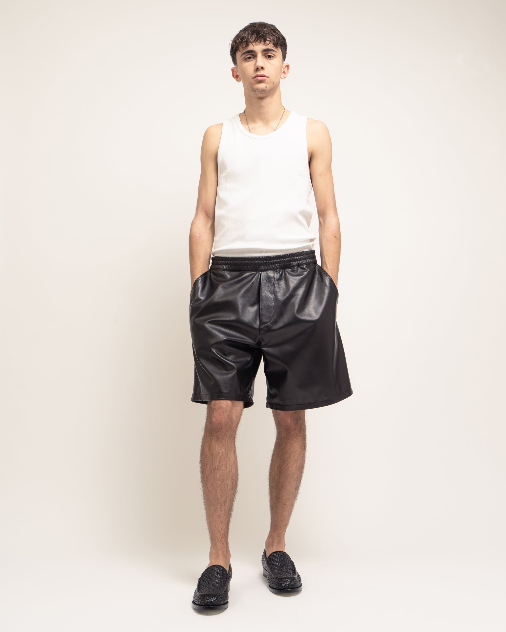 Gees bermuda in pelle