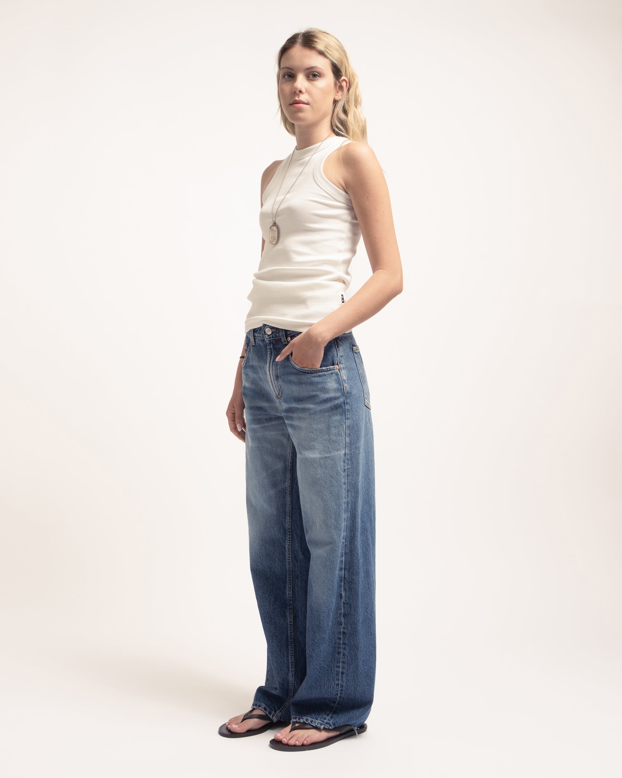 Pop jeans gamba ampia in denim fermo