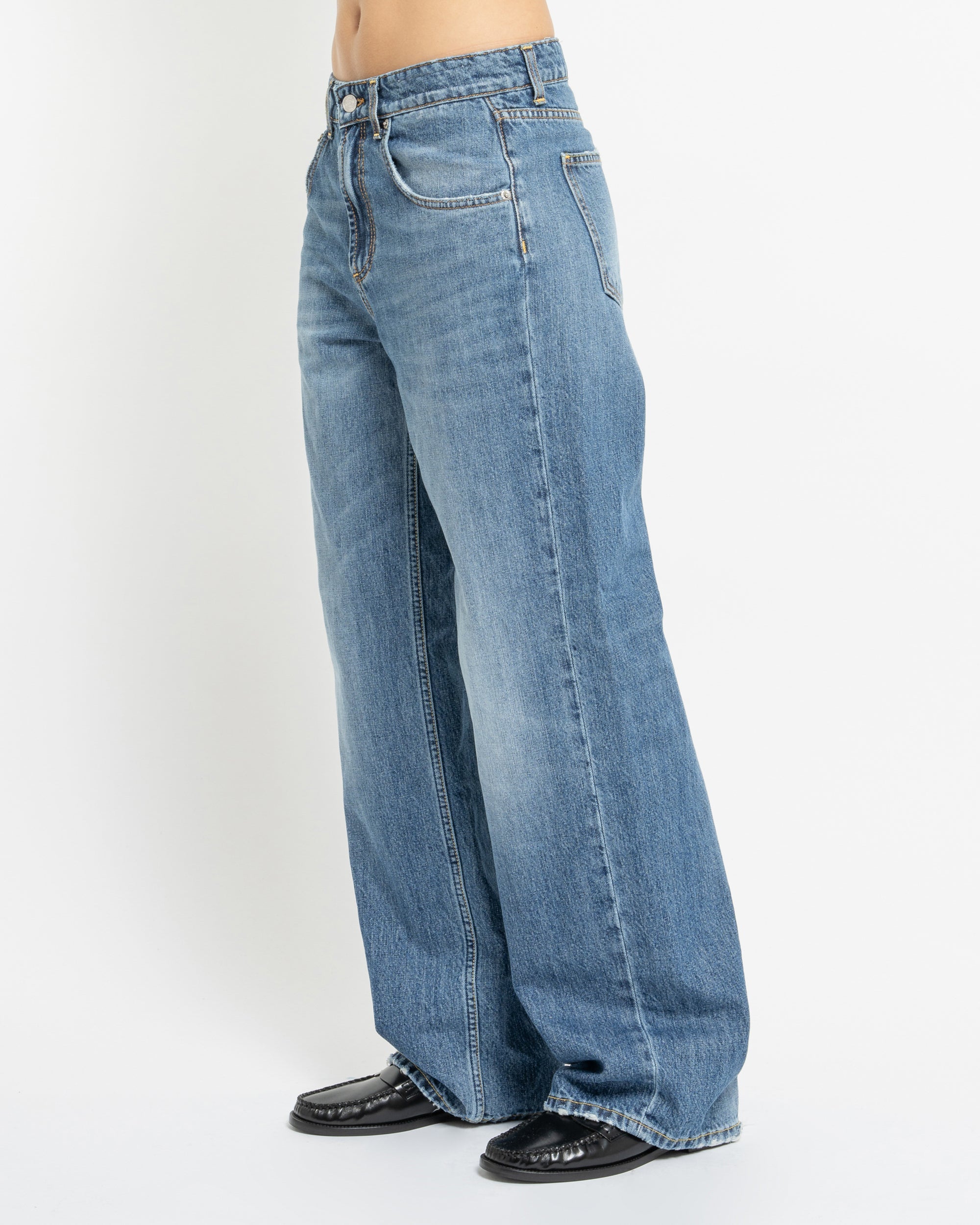 Pop jeans gamba ampia in denim fermo