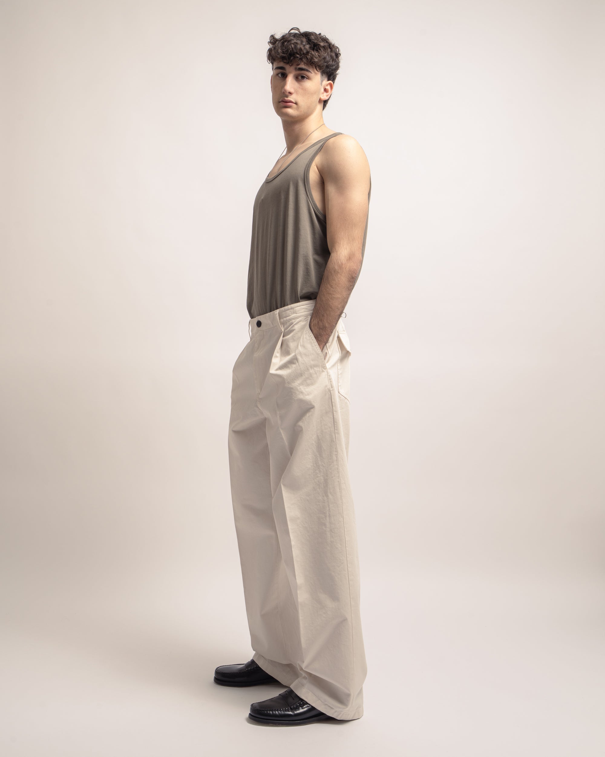 Rogers pantaloni wide leg in gabardina