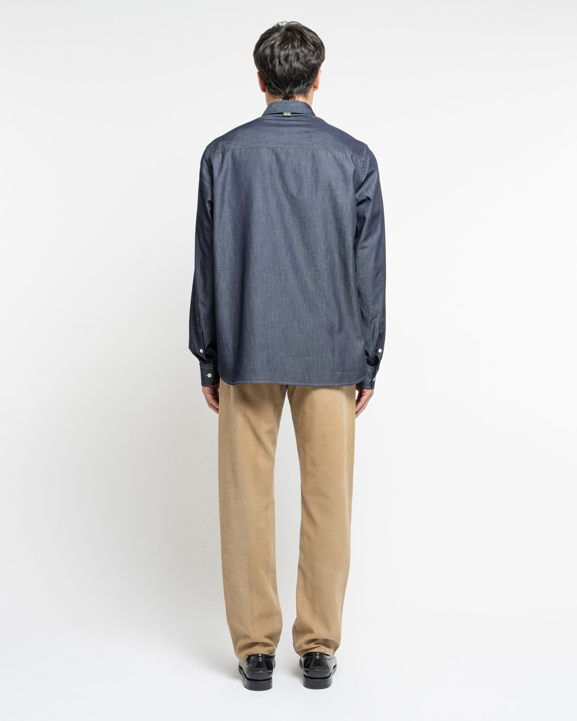 Chat camicia in denim leggero