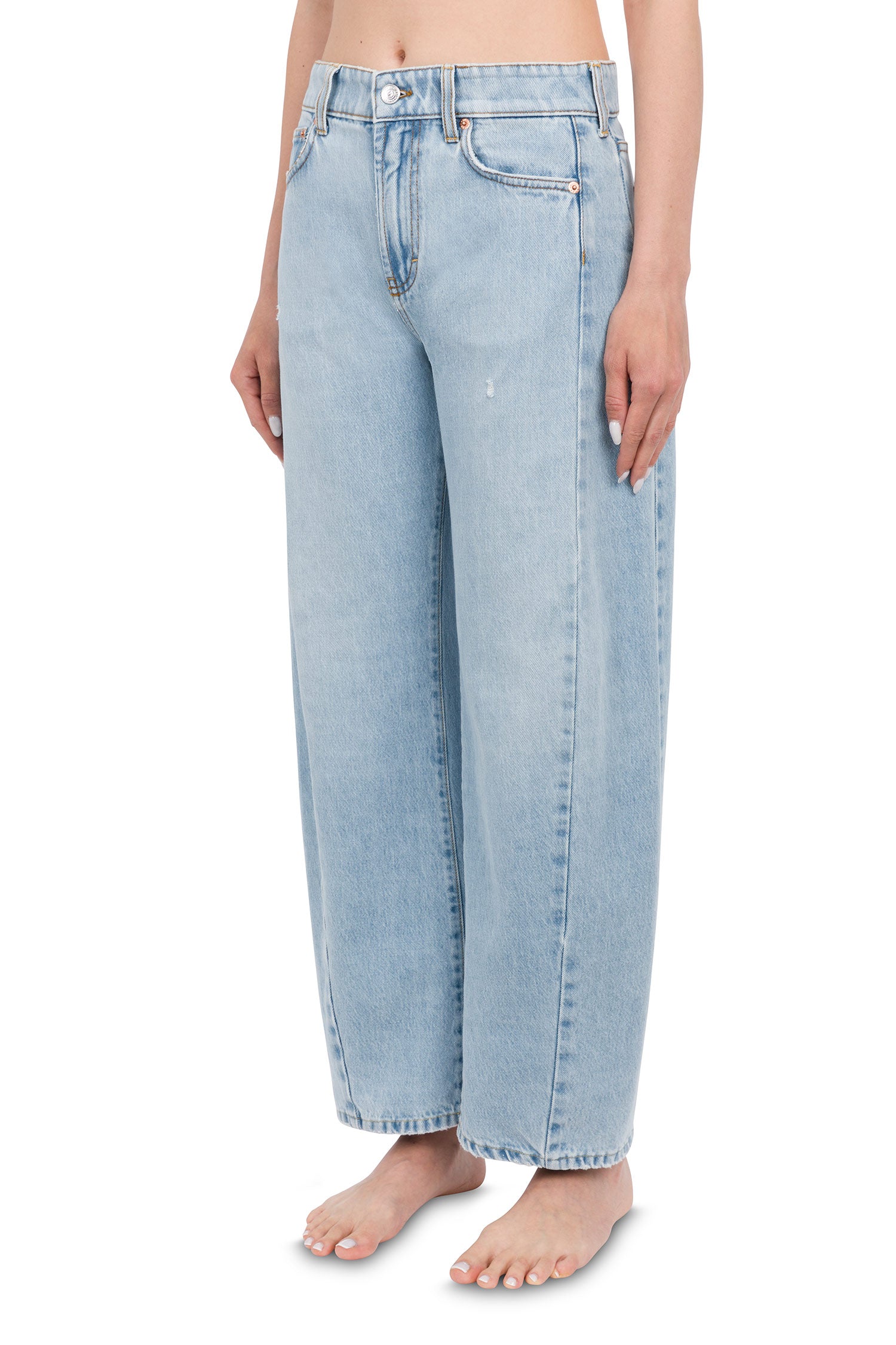 Cincity curved jeans in light-blue denim