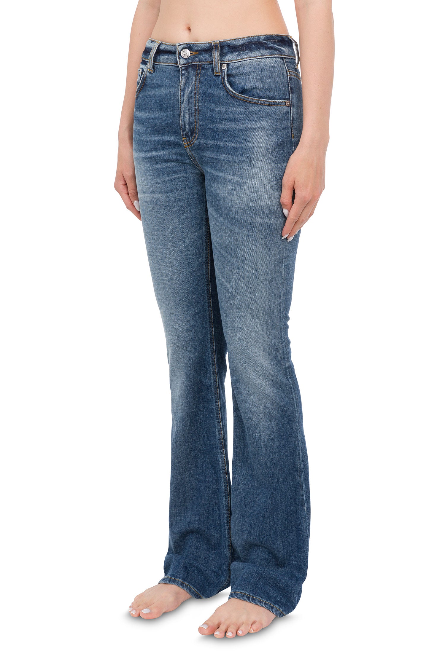 Cliff bootcut jeans in comfort denim