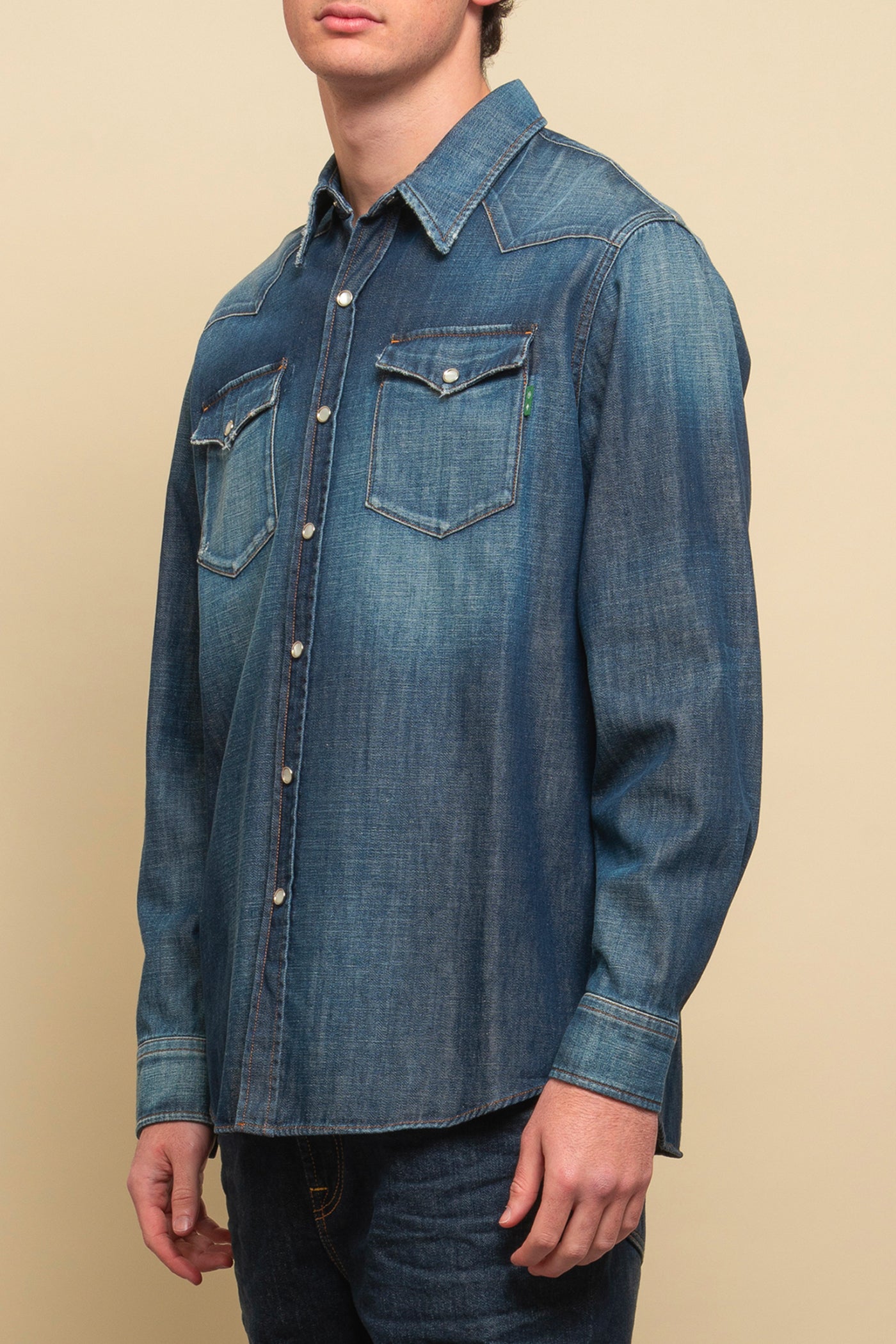 Lamb texan shirt in chambray 