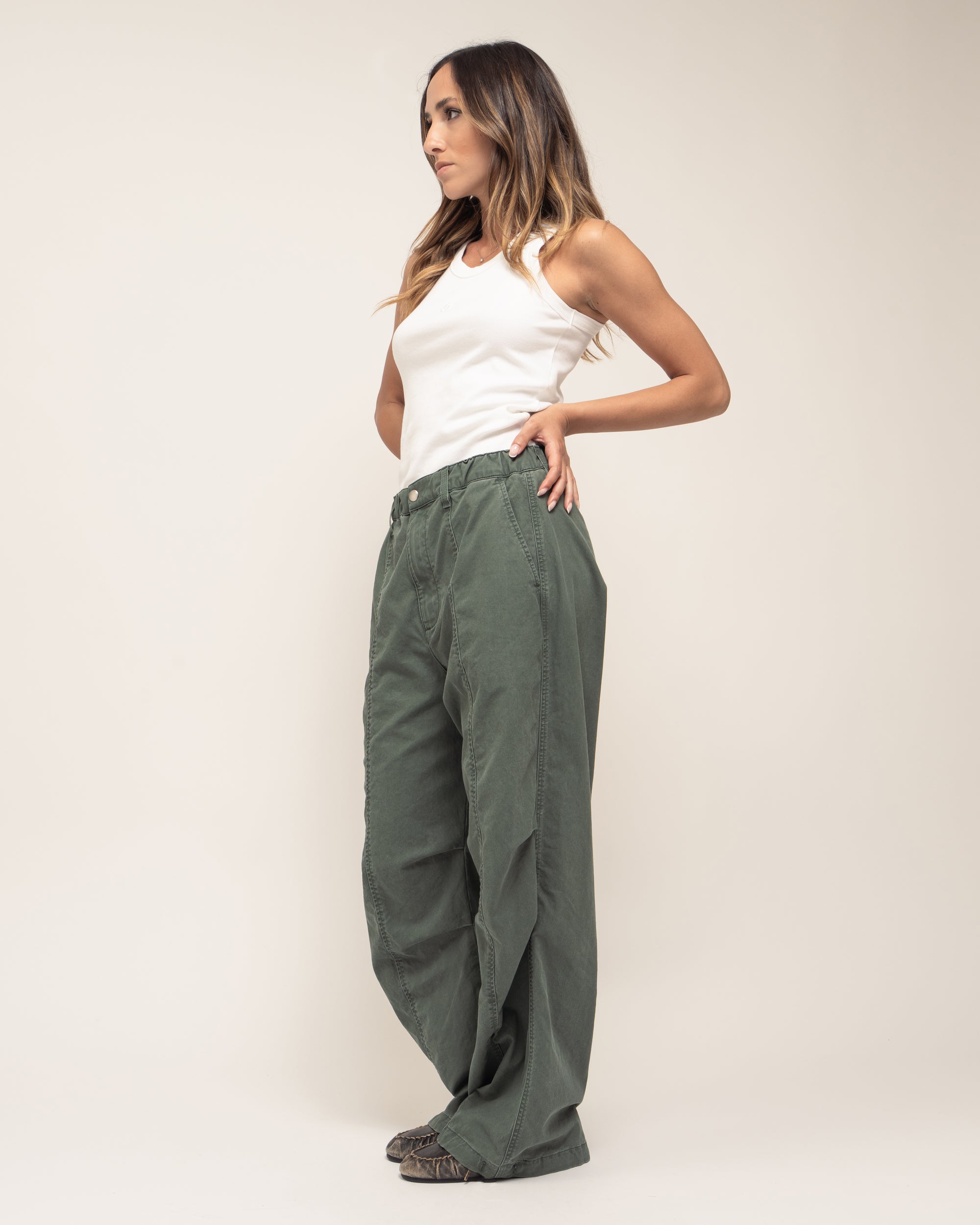 Nona pantaloni fatigue in gabardina
