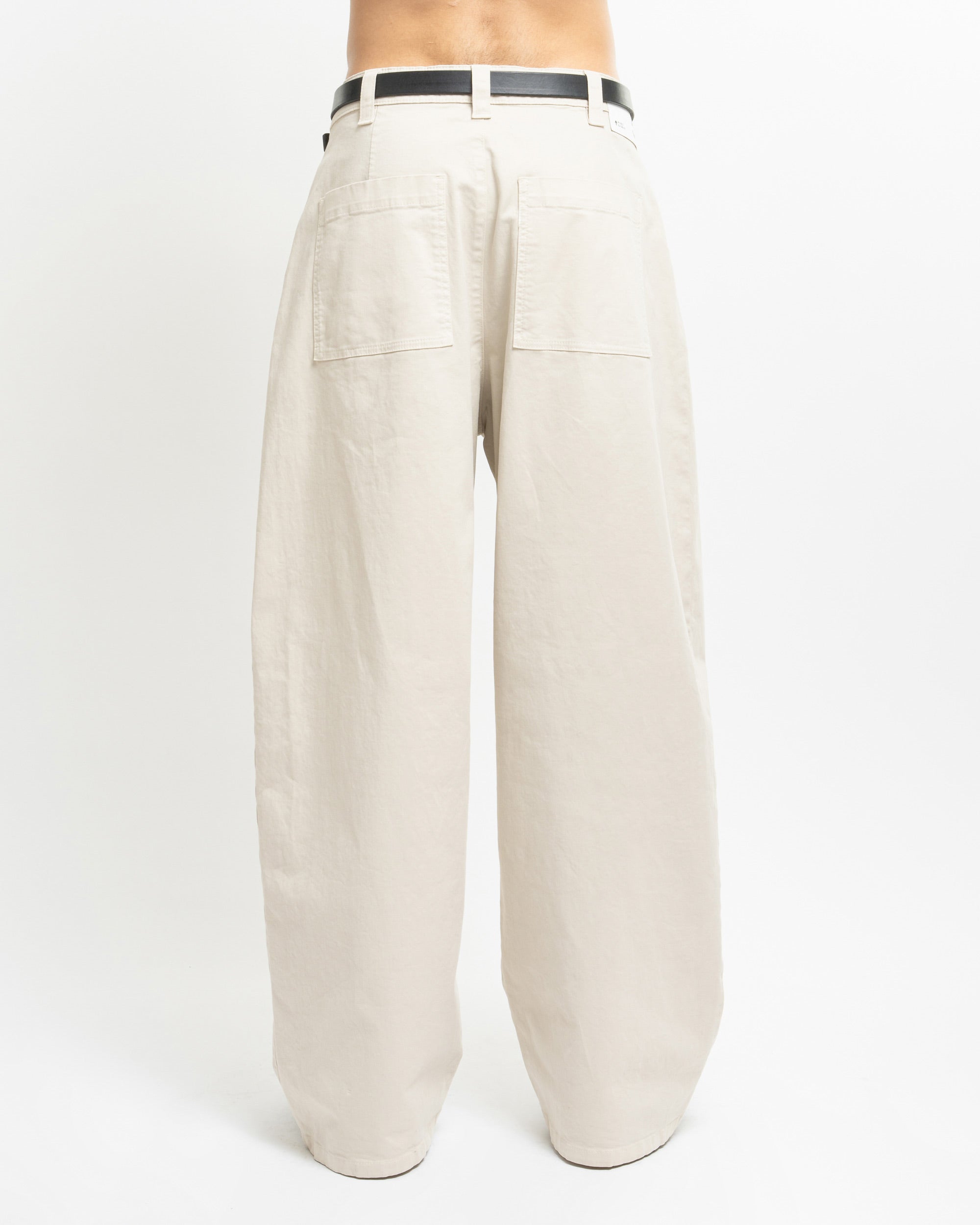 Pailot pantaloni chino loose in gabardina