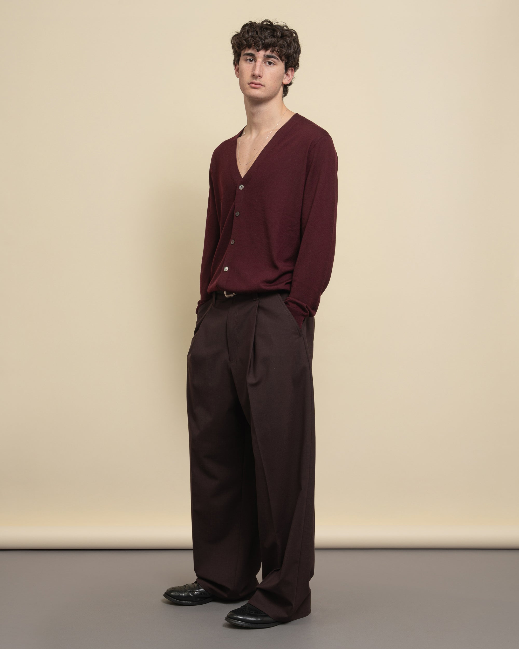 Pailot pantaloni chino loose in fresco di lana