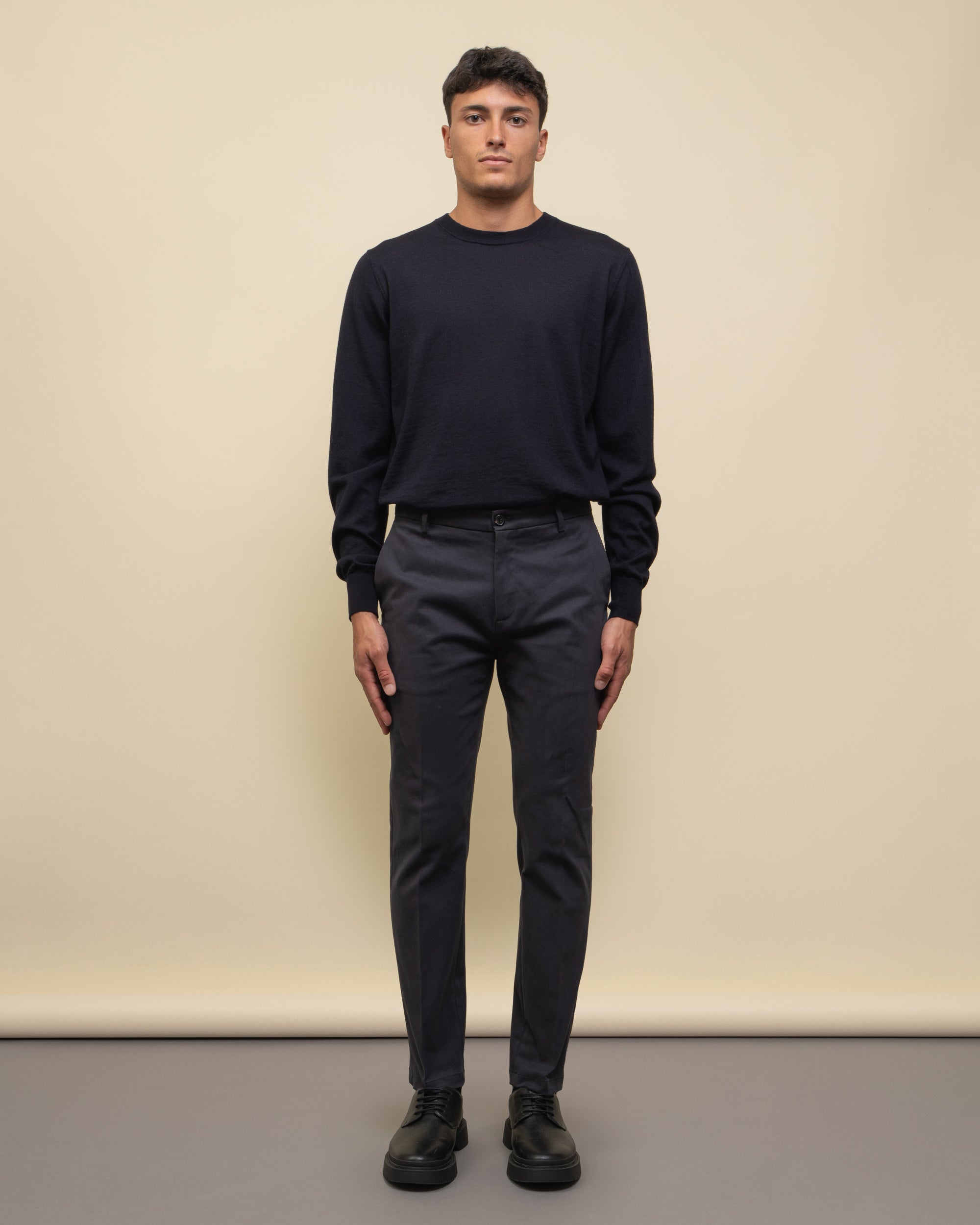 Prince pantaloni slim in gabardina